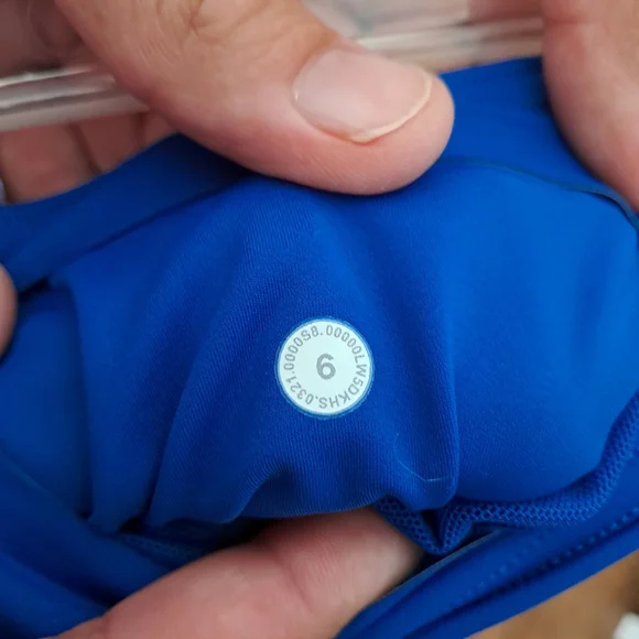 Lululemon 25 Inch Size 7 Sleek Blue High-Rise Leggings - Picture 3 of 4